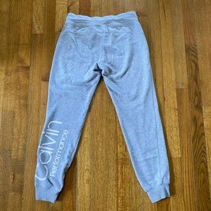 GRAY CALVIN KLEIN JOGGERS